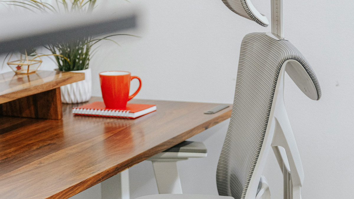 How Chair Adjustments Can Improve Your Productivity