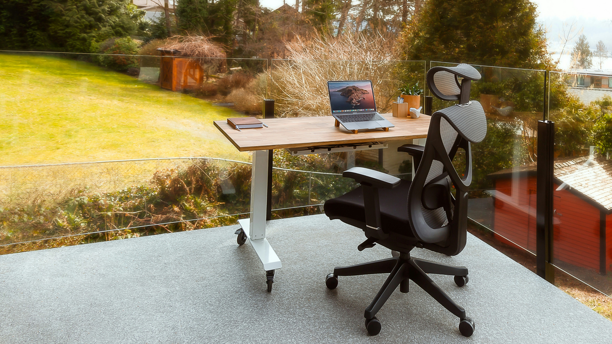 The Best Office Chair Colors for Modern Workspaces