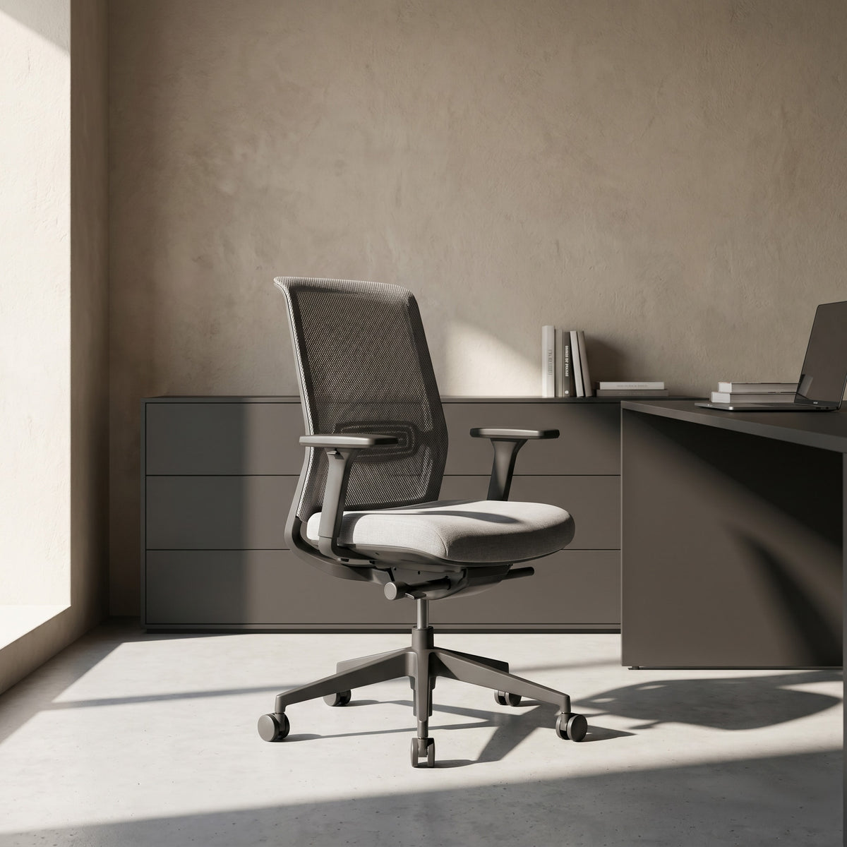 Mesh High Back Office Chair